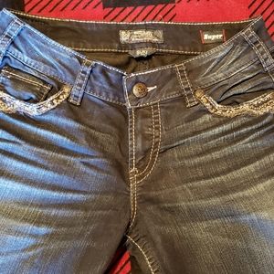 Silver Suki midrise Slim Bootcut 31/33